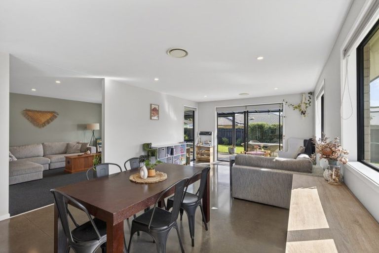 Photo of property in 4a James Drive, Bell Block, New Plymouth, 4312