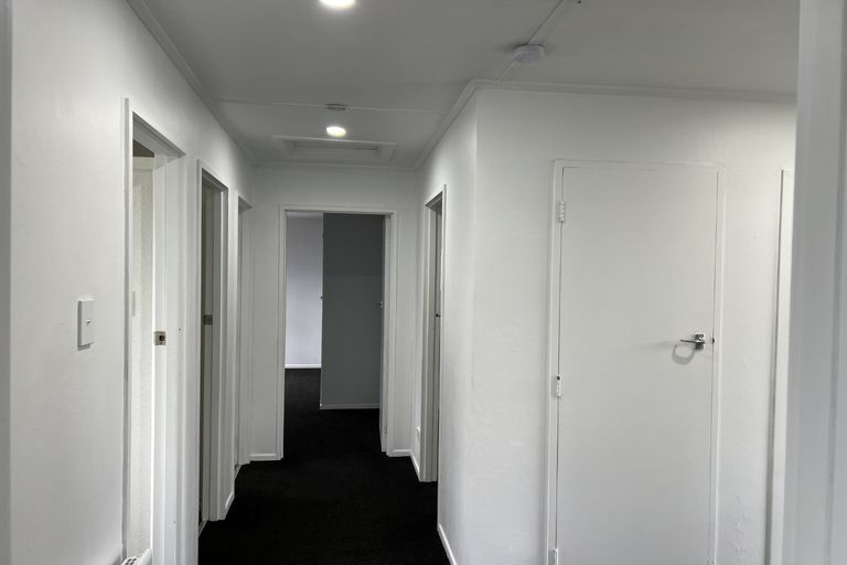 Photo of property in 16 Clyde Carr Crescent, Waimataitai, Timaru, 7910