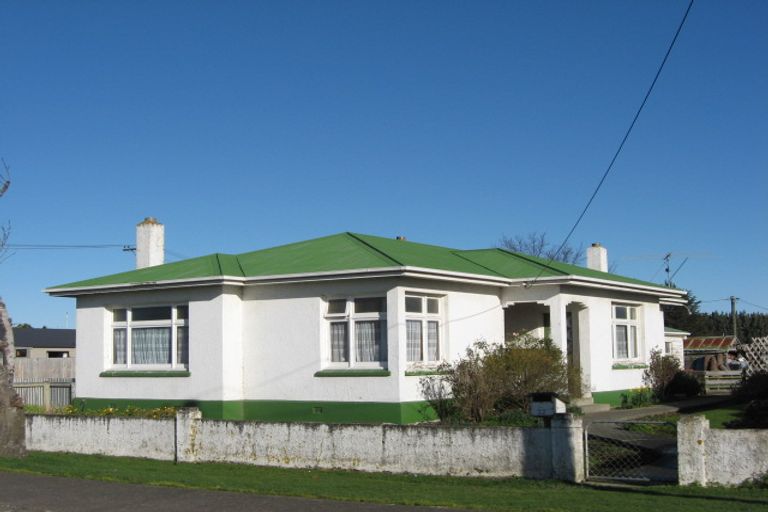 Photo of property in 72 Park Street, Winton, 9720