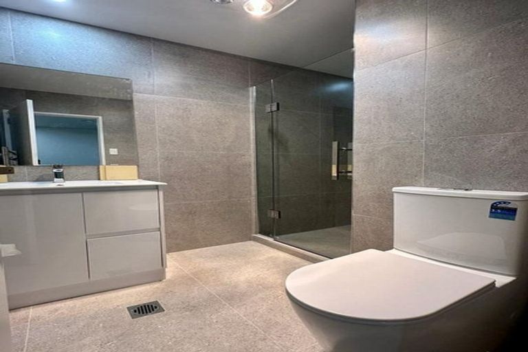 Photo of property in 24b Friedlanders Road, Manurewa, Auckland, 2102