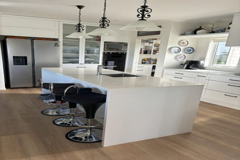 Photo of property in 60 Turangi Road, Motunui, Waitara, 4383