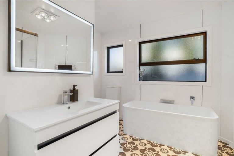 Photo of property in 5 Mcwilliam Avenue, Winton, 9720