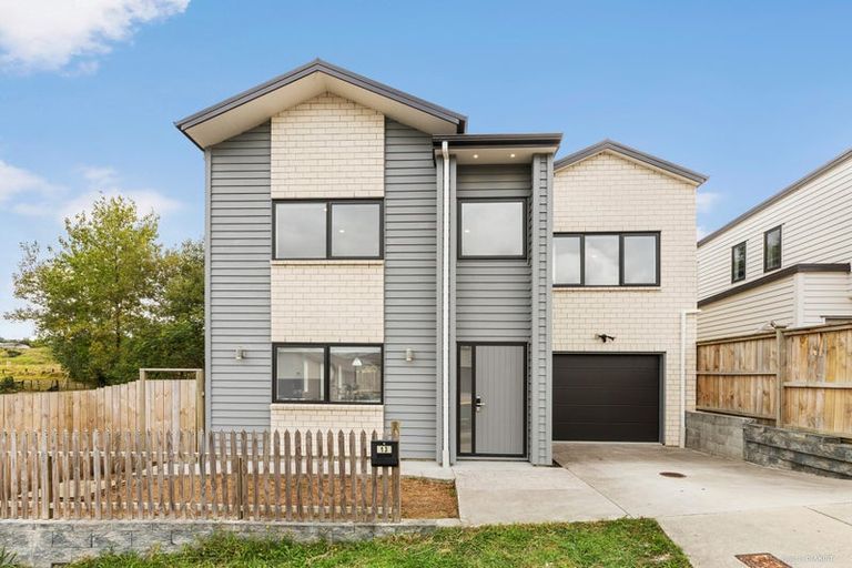 Photo of property in 13 Morepork Street, Flat Bush, Auckland, 2019