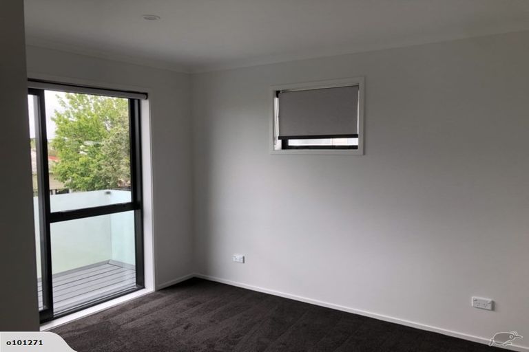 Photo of property in 3/4 Karaka Street, New Lynn, Auckland, 0600