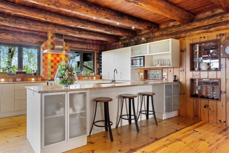 Photo of property in 66 Osborne Road, Amberley, 7410