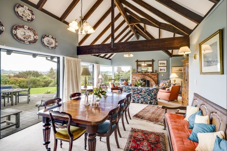 Photo of property in 326 Hatuma Road, Waipukurau, 4281