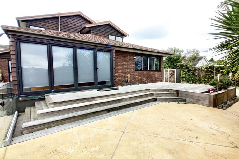 Photo of property in 41 Kenmure Avenue, Forrest Hill, Auckland, 0620