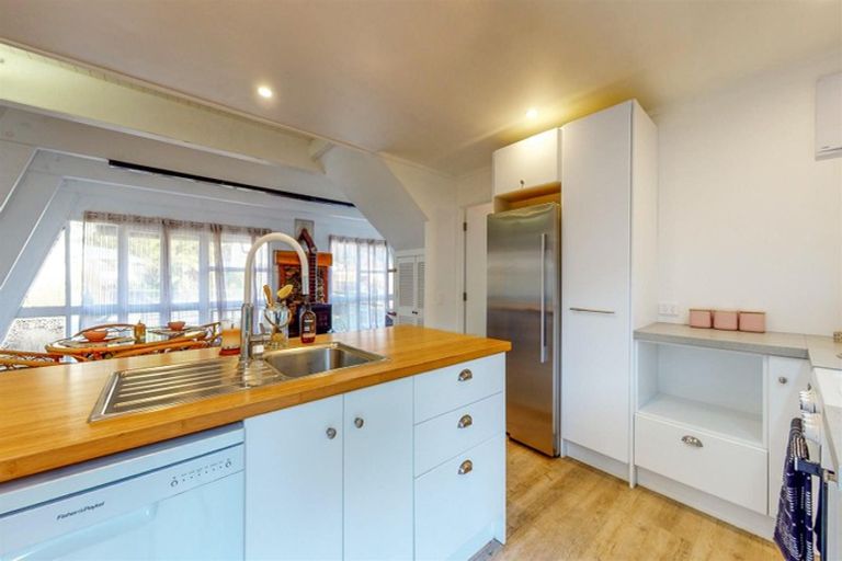 Photo of property in 18 Diamond Drive, Tairua, 3508