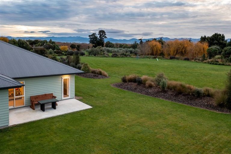 Photo of property in 672e Te Whiti Road, Te Whiti, Masterton, 5884