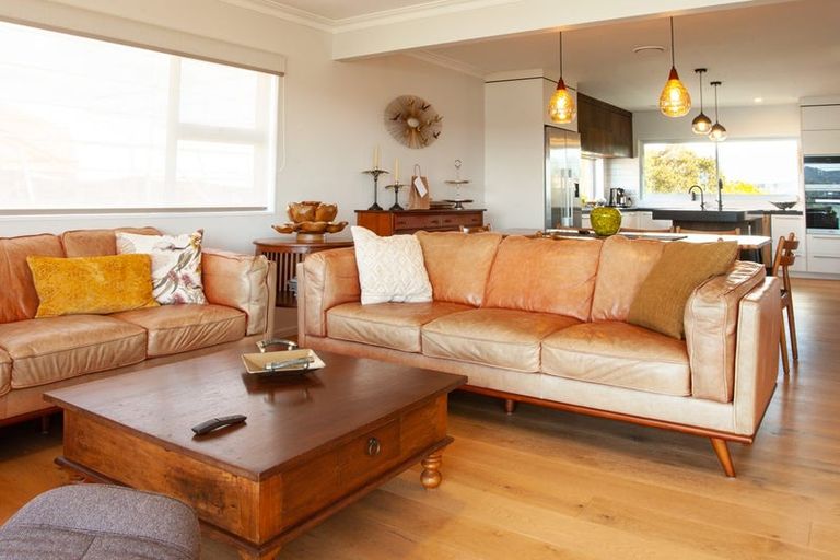 Photo of property in 30 Binnie Street, Paihia, 0200