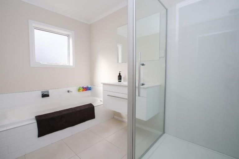 Photo of property in 34 Ridgedale Crescent, Flagstaff, Hamilton, 3210