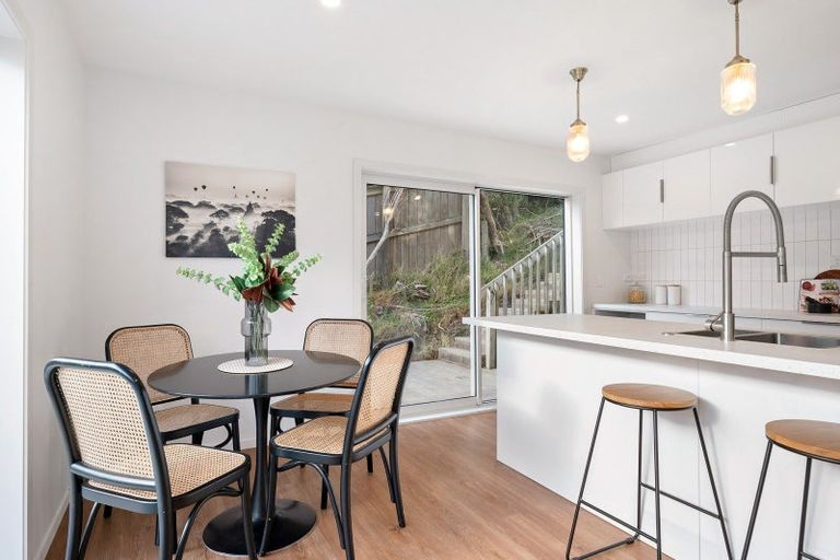 Photo of property in 11a Himalaya Crescent, Khandallah, Wellington, 6035