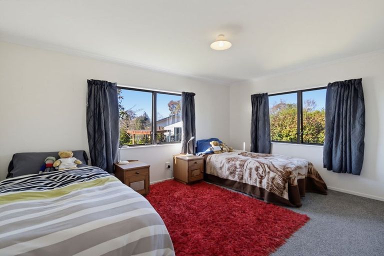 Photo of property in 35 Domain Road, Waipawa, 4210