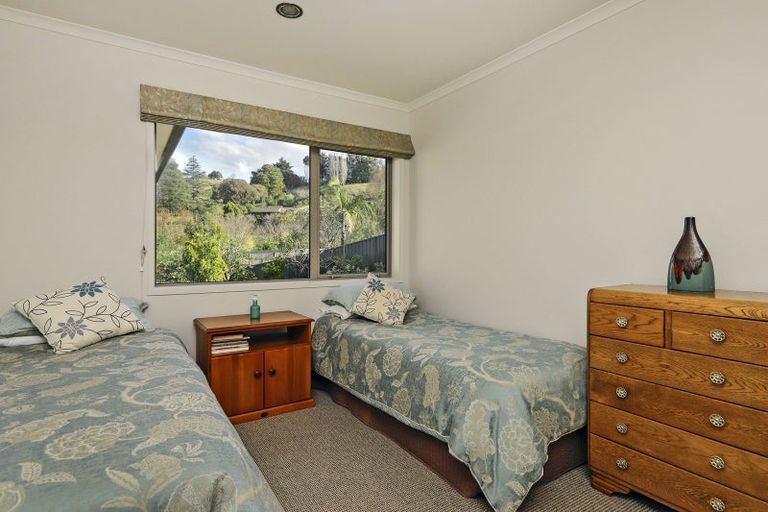 Photo of property in 3 Flers Place, Taradale, Napier, 4112
