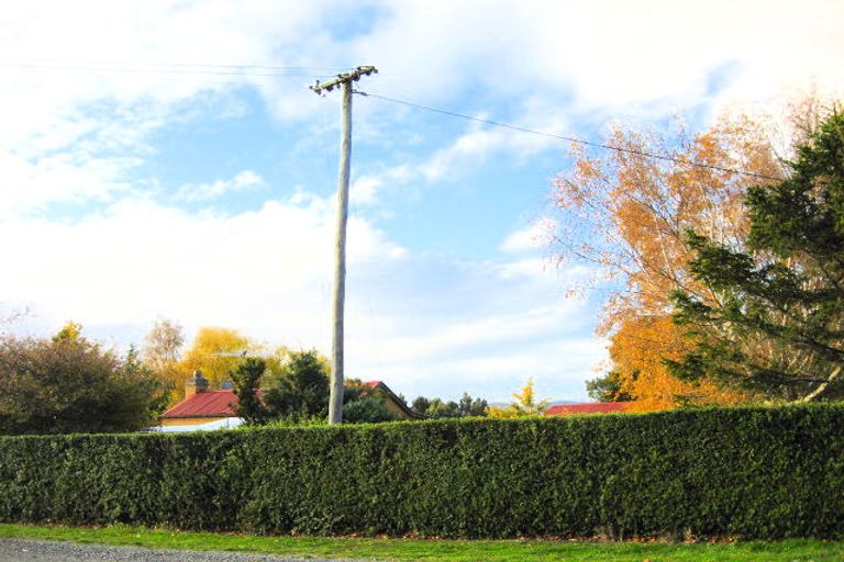 Photo of property in 128 Dunback Road, Palmerston, 9430