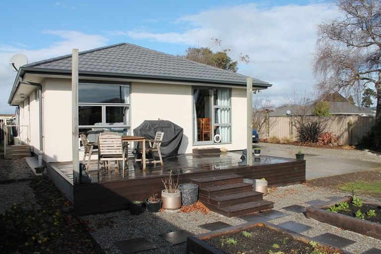 Photo of property in 104 Rowses Road, Aranui, Christchurch, 8061