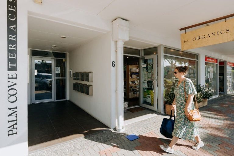 Photo of property in Palm Cove Apartments, 302/6 Tawa Street, Mount Maunganui, 3116