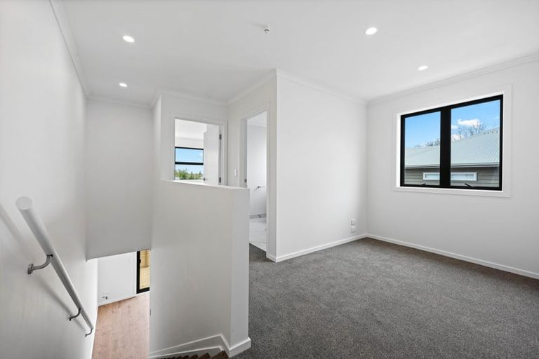 Photo of property in 2/26 Hunter Street, Hamilton Lake, Hamilton, 3204