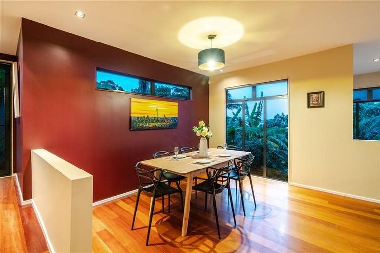 Photo of property in 11 Waimana Avenue, Northcote Point, Auckland, 0627