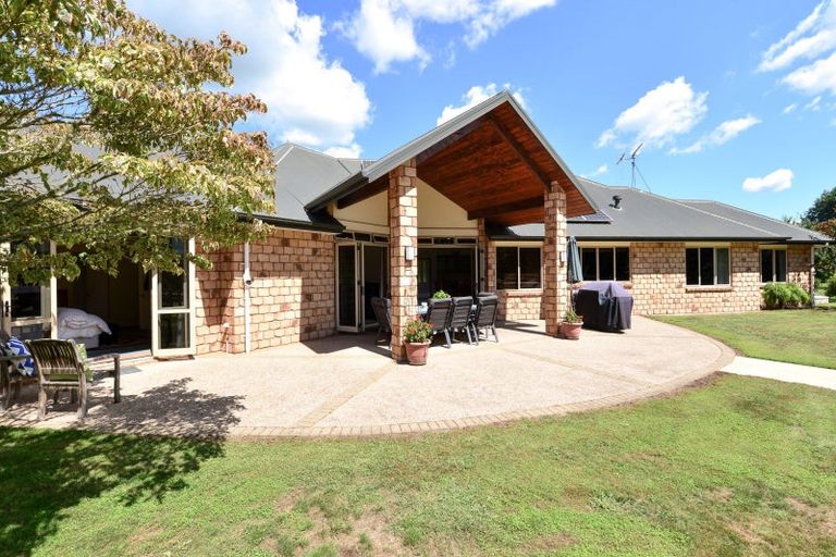 Photo of property in 14 Rosebanks Drive, Tamahere, Hamilton, 3283