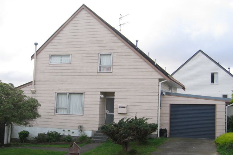 Photo of property in 5 Abilene Crescent, Churton Park, Wellington, 6037