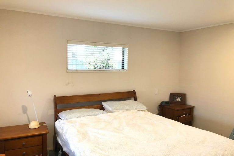 Photo of property in 11 Amylynn Place, East Tamaki, Auckland, 2016