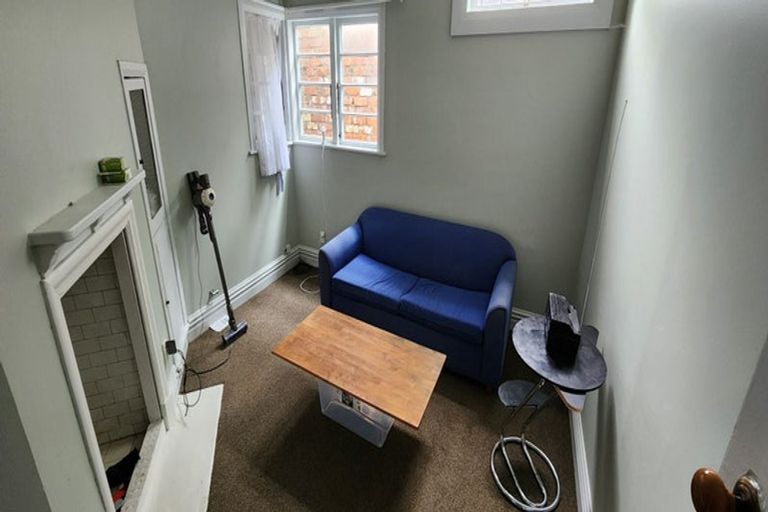 Photo of property in 24 Macdonald Crescent, Te Aro, Wellington, 6011