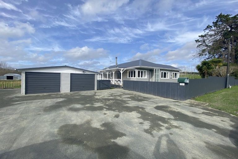 Photo of property in 219 Forestry Road, Waitoki, Kaukapakapa, 0871