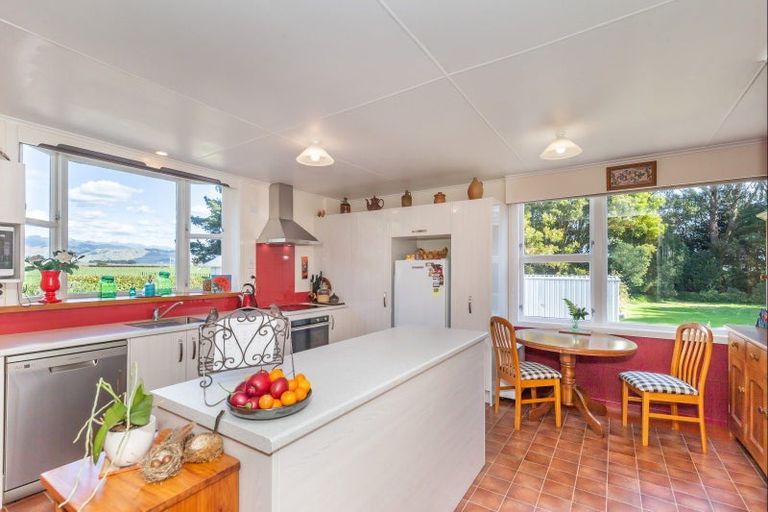 Photo of property in 297 Paiaka Road, Koputaroa, Levin, 5575
