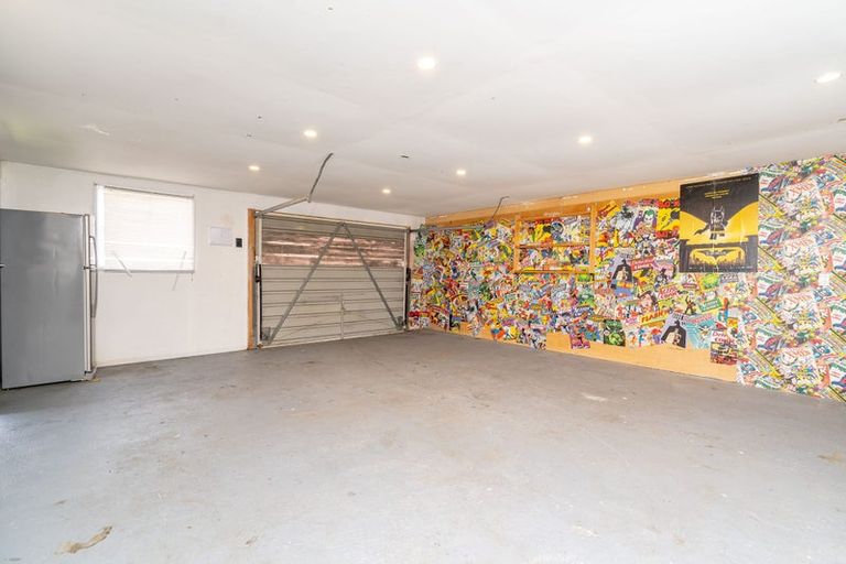 Photo of property in 14 Kirkcaldy Street, South Dunedin, Dunedin, 9012