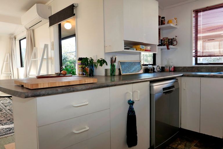 Photo of property in 15a Te Manuao Road, Otaki, 5512