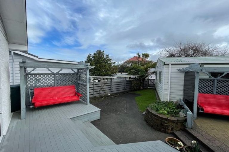 Photo of property in 96 Knights Road, Hutt Central, Lower Hutt, 5010