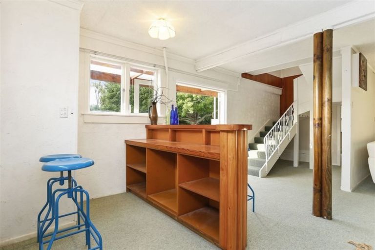 Photo of property in 14 Fowey Avenue, Te Atatu South, Auckland, 0610