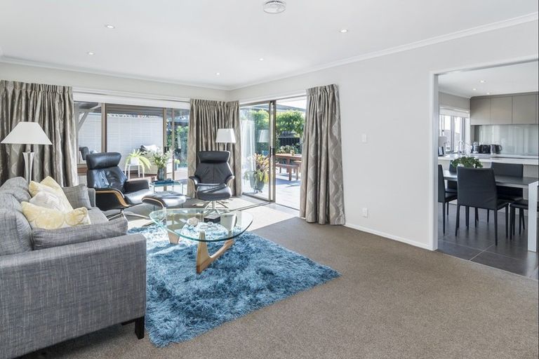 Photo of property in 16 Paykel Avenue, Farm Cove, Auckland, 2012