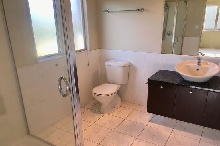 Photo of property in 321 Chapel Road, Flat Bush, Auckland, 2016