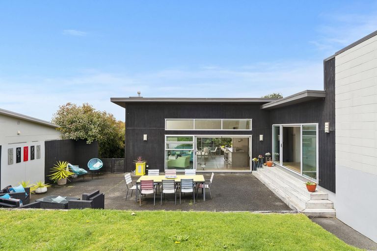 Photo of property in 71 Norm Freeman Drive, Te Puke, 3119