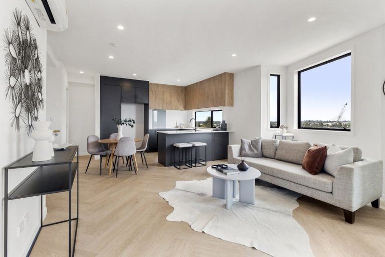 Photo of property in 11/8 Bennett Road, Pakuranga, Auckland, 2010