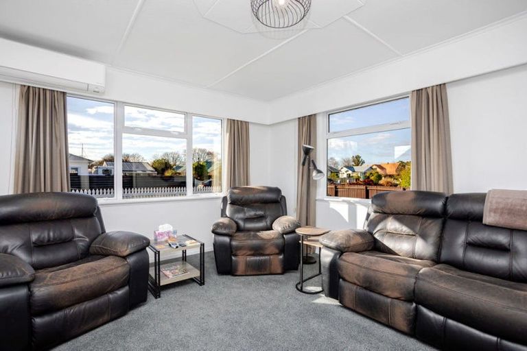 Photo of property in 56 Barraud Street, Dannevirke, 4930