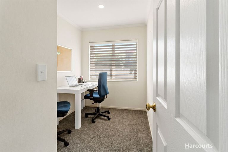 Photo of property in 3 Chatsfield Place, Te Kamo, Whangarei, 0112