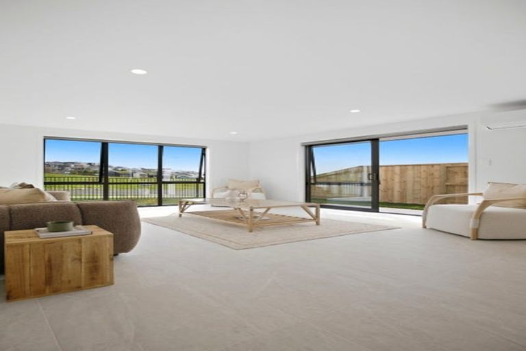 Photo of property in 32 Triplefin Avenue, Omokoroa, 3114