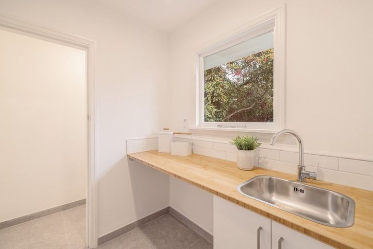 Photo of property in 19 Eglinton Street, Avondale, Christchurch, 8061