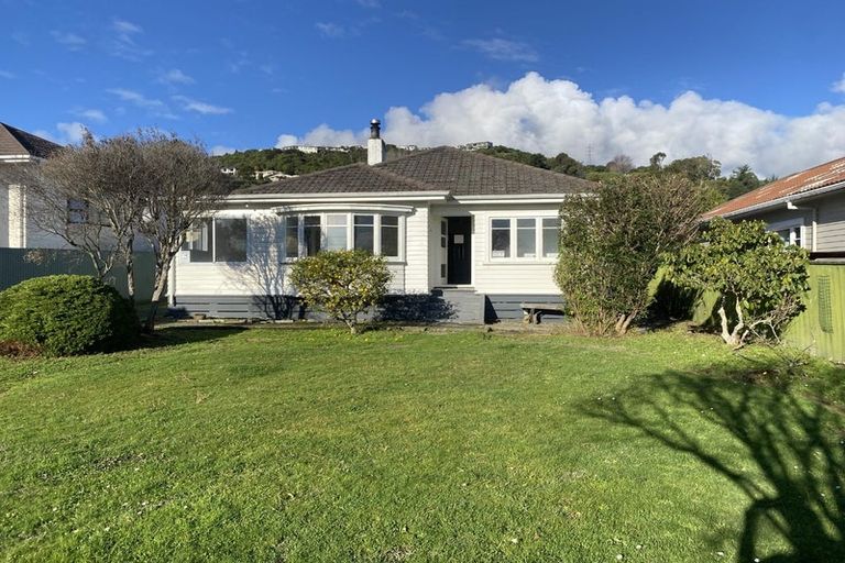 Photo of property in 21 Taupata Street, Stoke, Nelson, 7011