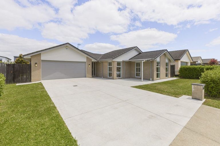 Photo of property in 29 Paso Fino Crescent, Karaka, Papakura, 2113