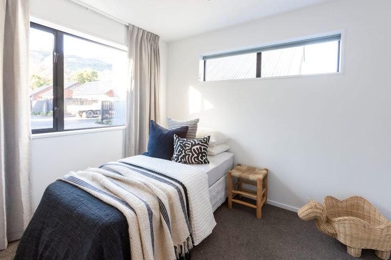 Photo of property in 4/11 Truscotts Road, Heathcote Valley, Christchurch, 8022