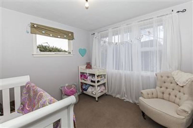 Photo of property in 188 Grimseys Road, Redwood, Christchurch, 8051