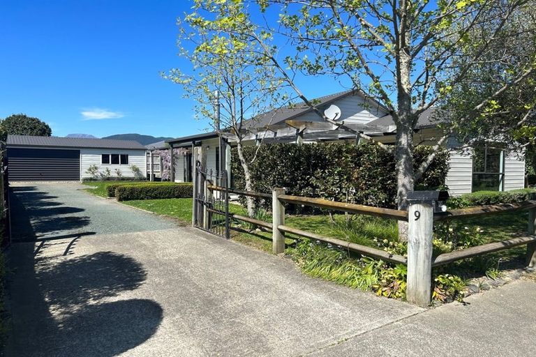 Photo of property in 9 Charlotte Lane, Brightwater, 7022
