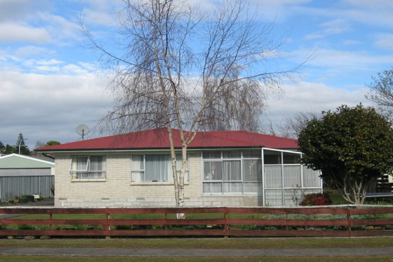 Photo of property in 35 Courtney Avenue, Dinsdale, Hamilton, 3204