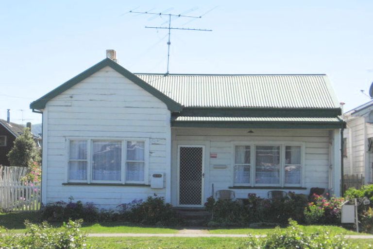 Photo of property in 731 Gladstone Road, Te Hapara, Gisborne, 4010