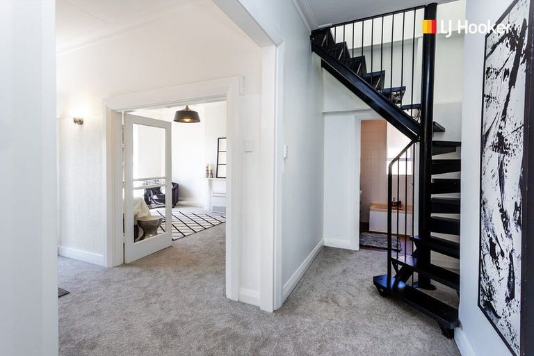 Photo of property in 71 Eglinton Road, Mornington, Dunedin, 9011