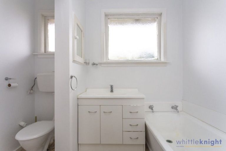 Photo of property in 6 Bellina Place, Broomfield, Christchurch, 8042